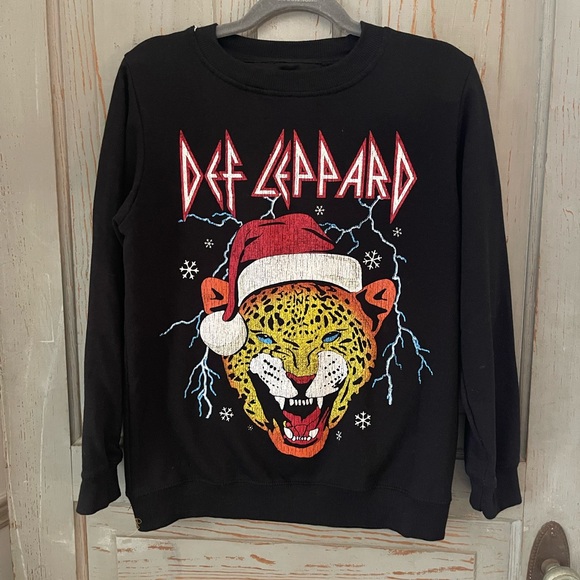 Def Leppard Black Graphic Christmas Sweatshirt - Picture 1 of 3